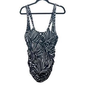 Lane Bryant Black & White Women's Bathing Suit Size 16 Padded Cups